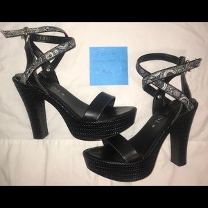 Black Strap Around Ankle Heel